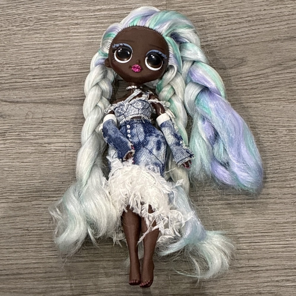 LOL Surprise OMG Fashion Show Style Edition Lady Braids Fashion Doll 2019